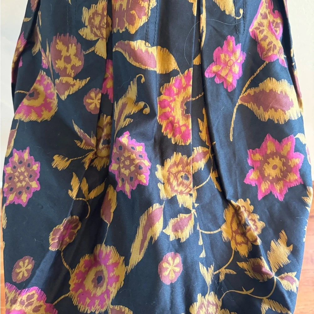 Chic Floral A-Line Skirt in Black and Pink 100% Cotton